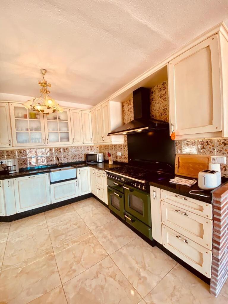 Gran Atico Al Lado De La Playa Apartment Torrox Ngoại thất bức ảnh